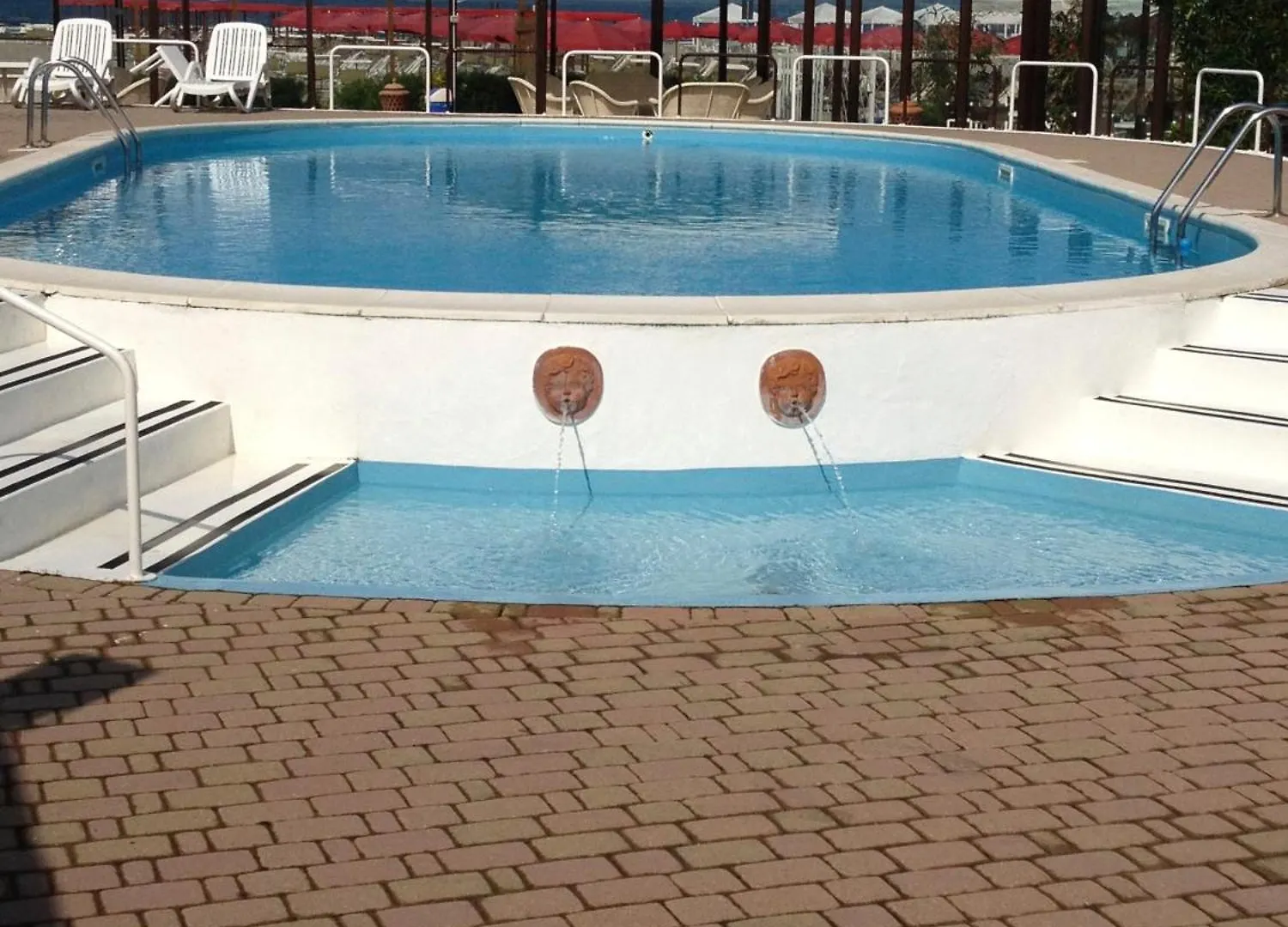 Hotel Verdemare マリーナ・ディ・ピエトラサンタ