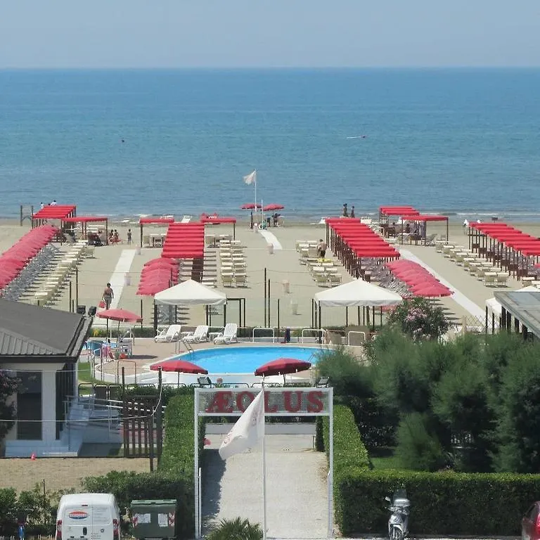 Hotel Verdemare マリーナ・ディ・ピエトラサンタ