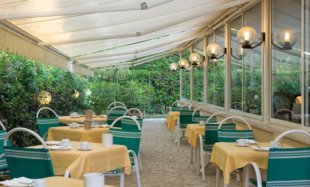 Hotel Verdemare マリーナ・ディ・ピエトラサンタ イタリア
